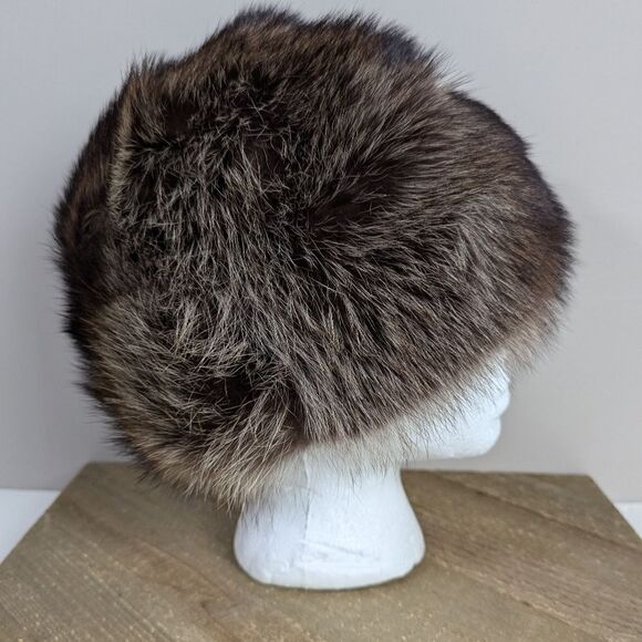 Vintage women's genuine real fur winter hat Racoon - Picture 4 of 8